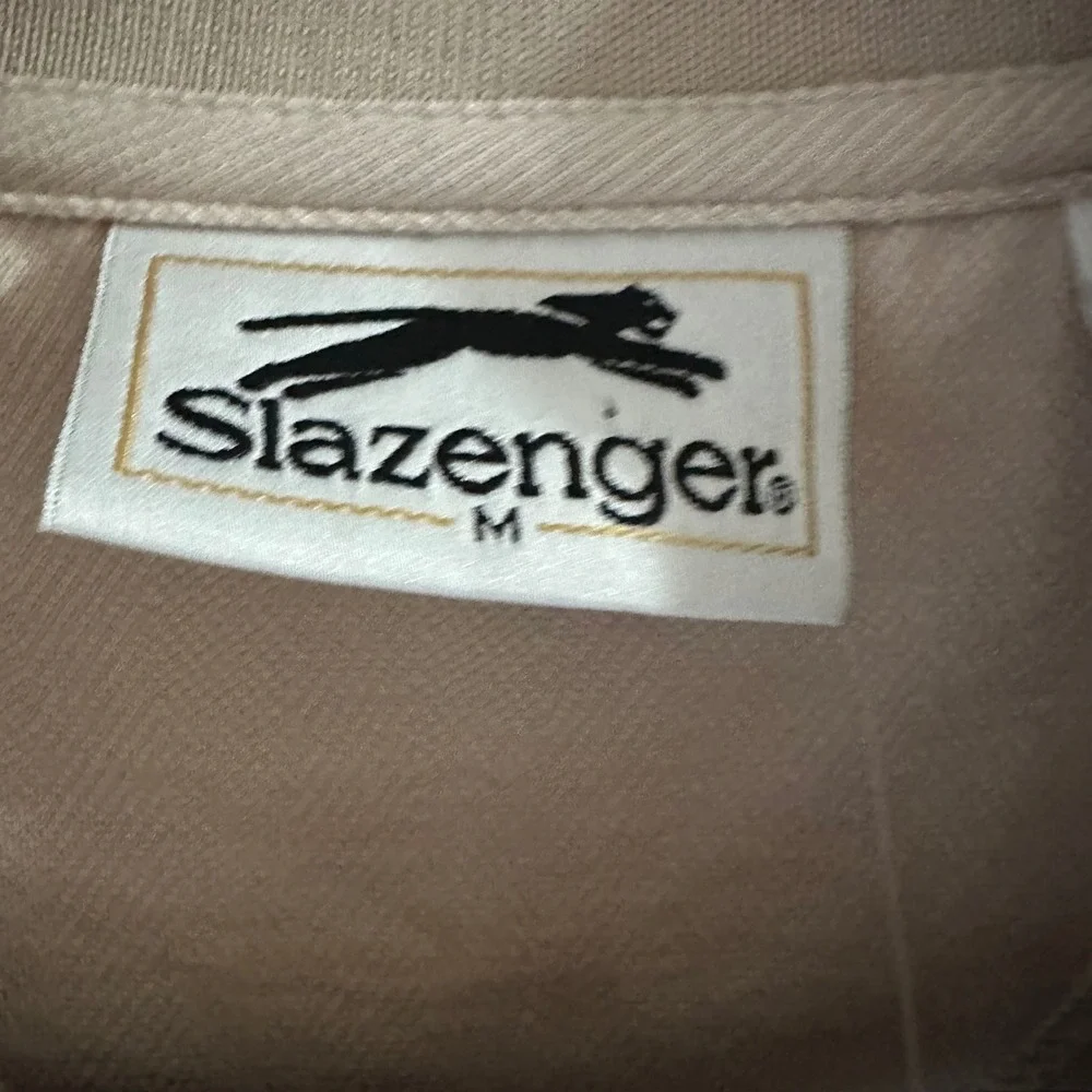 Slazenger Polo Shirt Mens Medium Tan New Vinoy Club 1925 Crest Cotton Pique - Picture 3 of 6